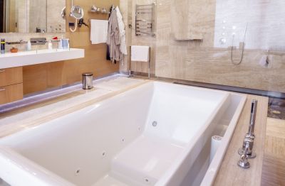 Cost of Bathtub Installation in Woodland Hills, CA